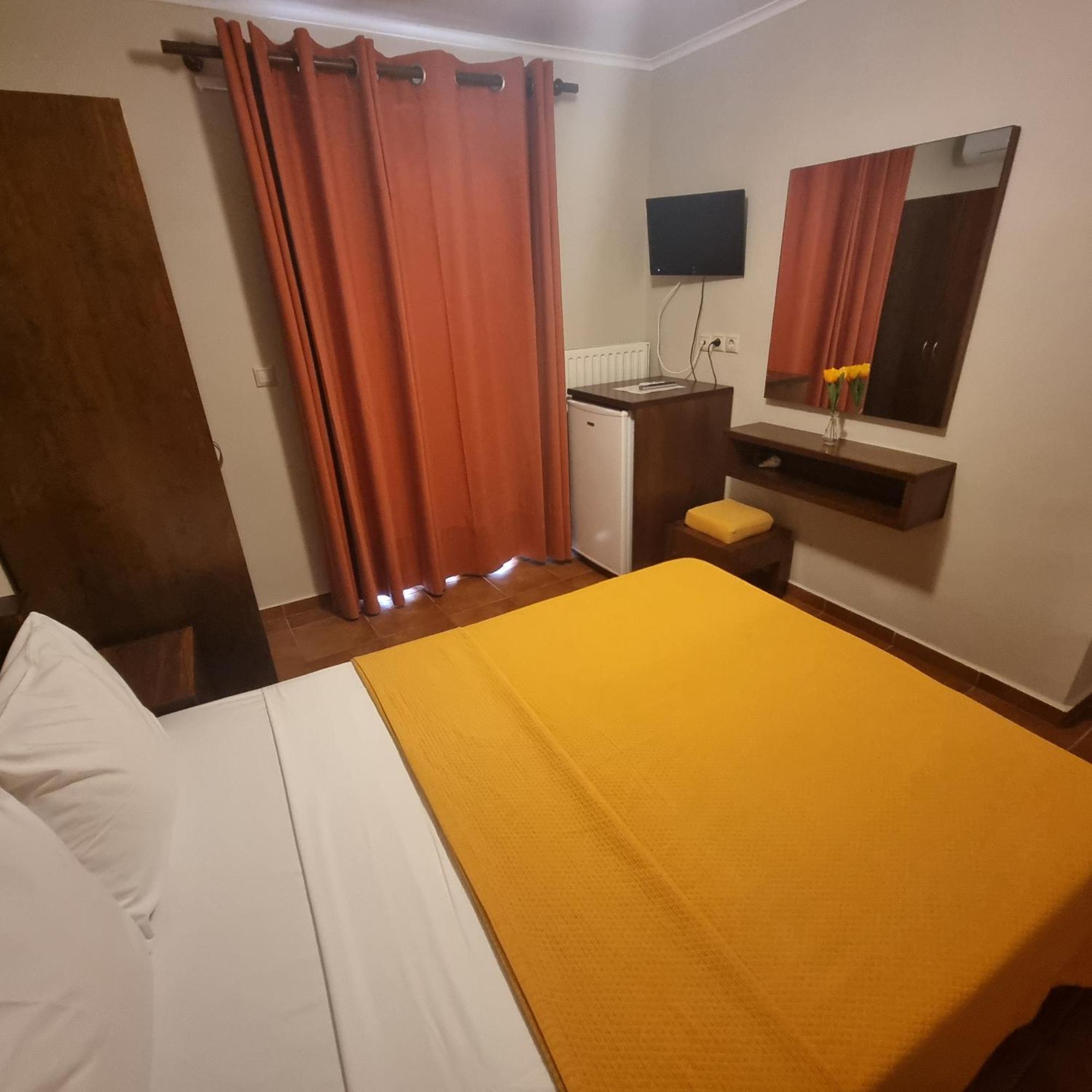 Hotel Morfeas Platamonas Ngoại thất bức ảnh