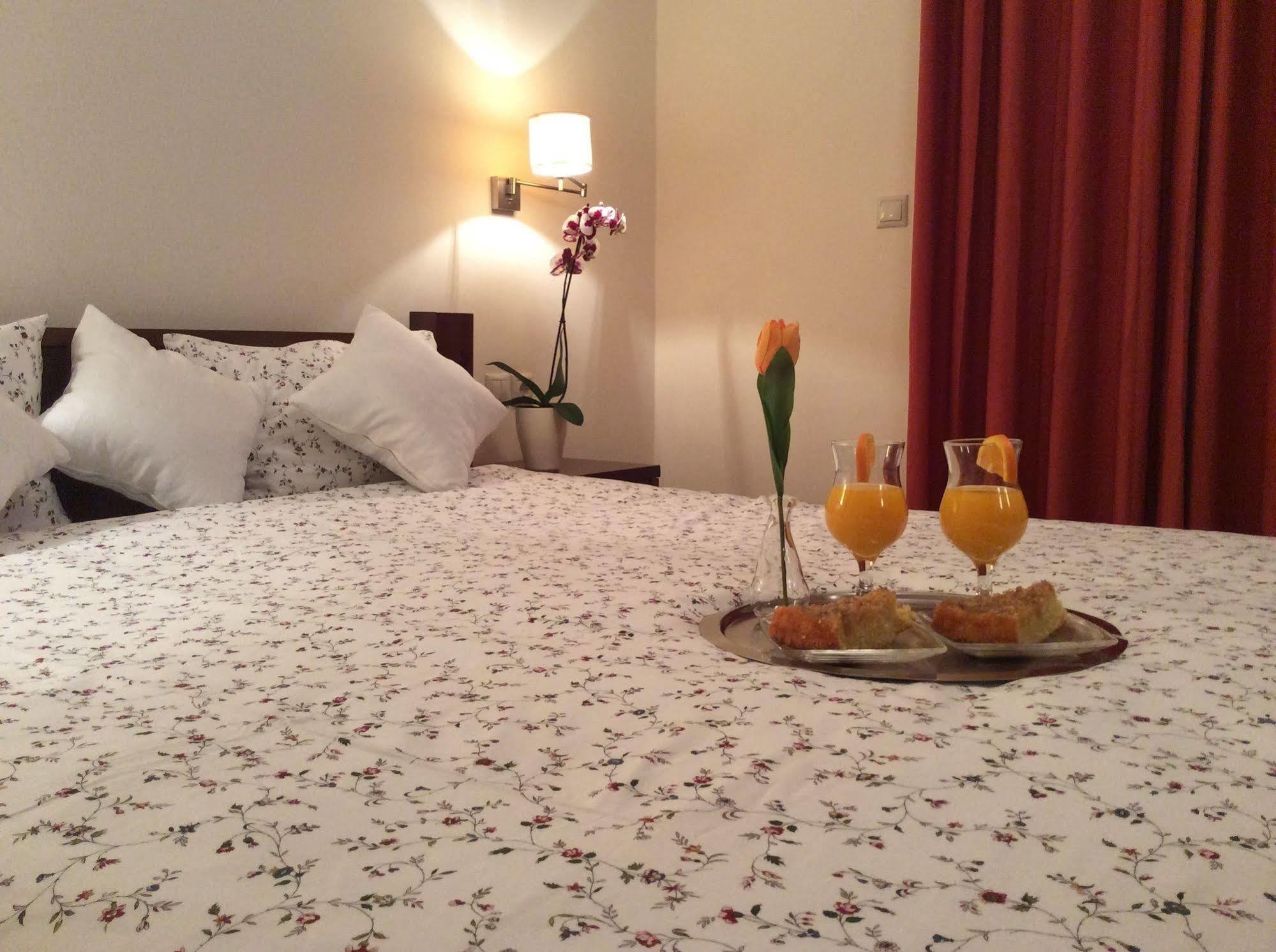 Hotel Morfeas Platamonas Ngoại thất bức ảnh